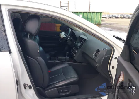 2010 Nissan Maxima 3.5 Sv from USA, damaged, VIN 1N4AA5AP7AC865211